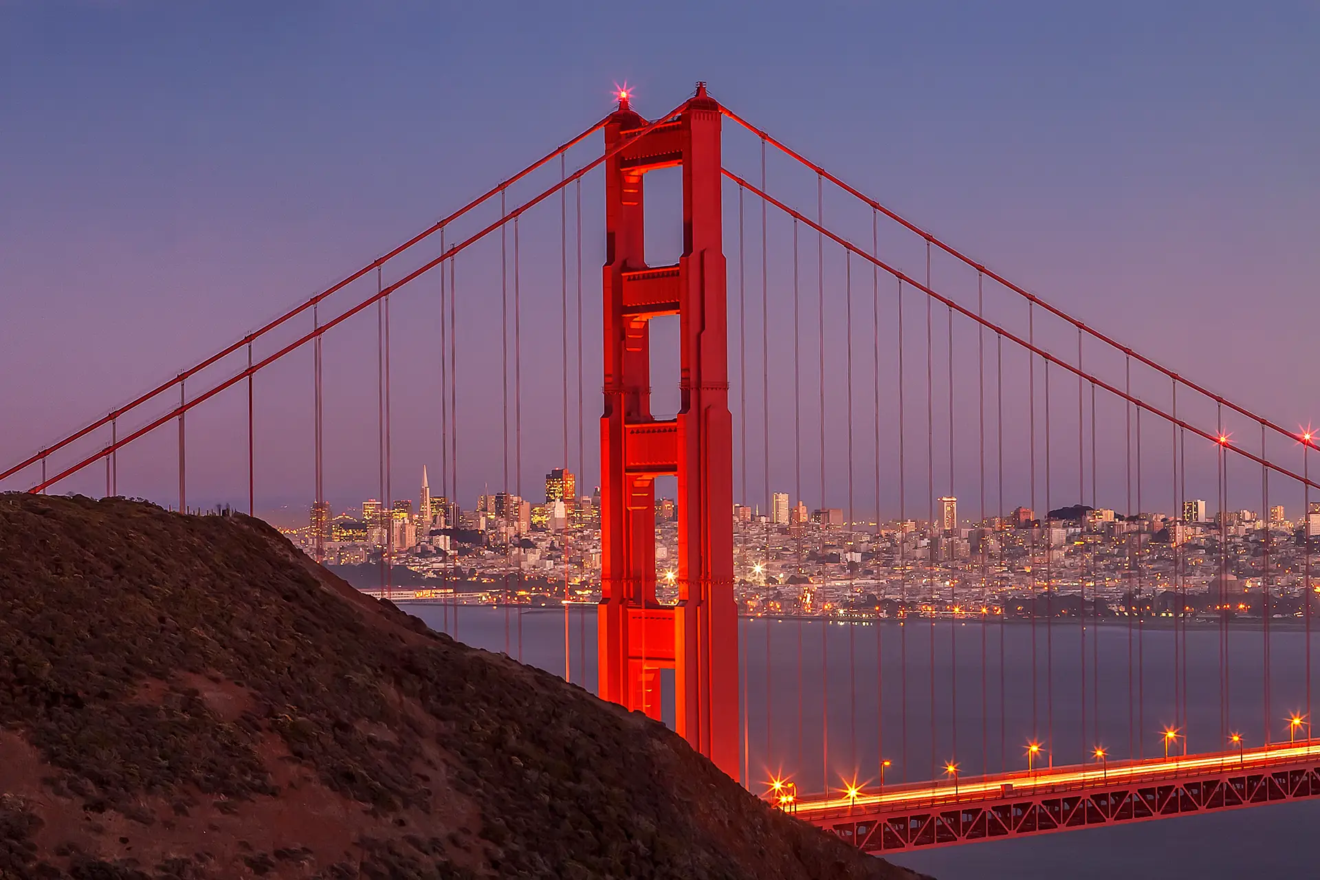 Fotostudio Meiningen: Golden Gate Bridge bei Nacht (Ausschnitt)