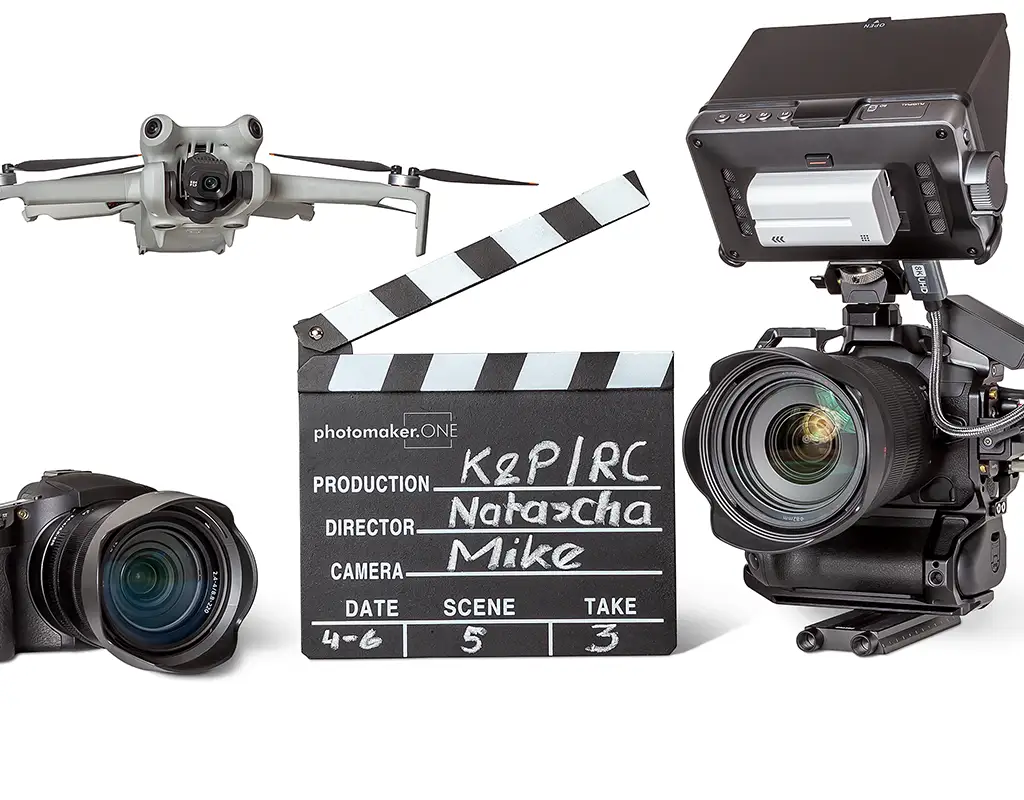 Videotechnik: Actioncams, Bridgekamera, Drohne, Filmklappe, Vollformatkamera, Mikrofone - Referenzen von Filmproduktionen, Videoproduktionen, Videodrehs und Postproduktionen